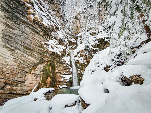 La cascade de Nant Burgeat_Manigod - OT Manigod