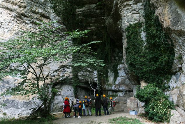 Grotte et reculée de Corveissiat - Agek