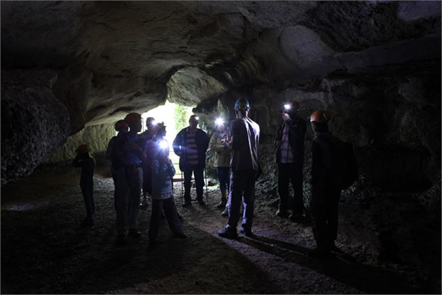 Grotte et reculée de Corveissiat - Agek