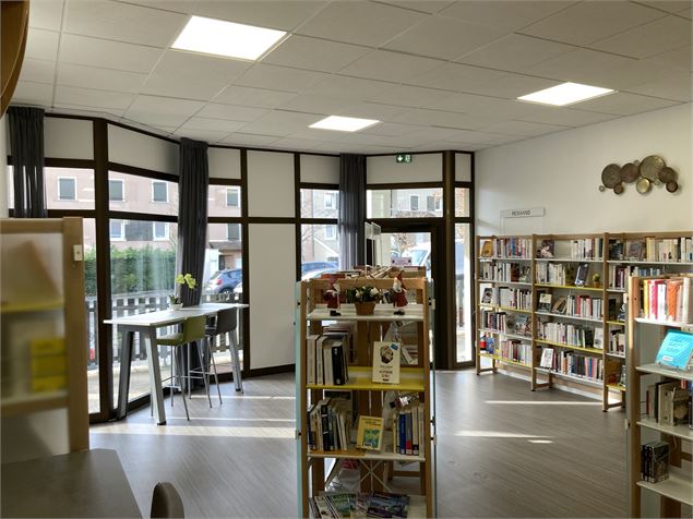 Espace adulte - Bibliothèque municipale