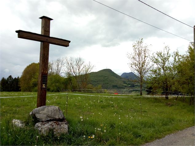 Sentier des Croix - Alter'Alpa Tourisme