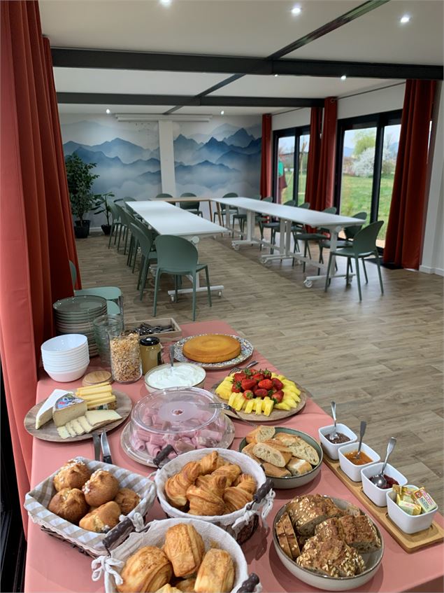 - Les Lodges de la ViaRhôna