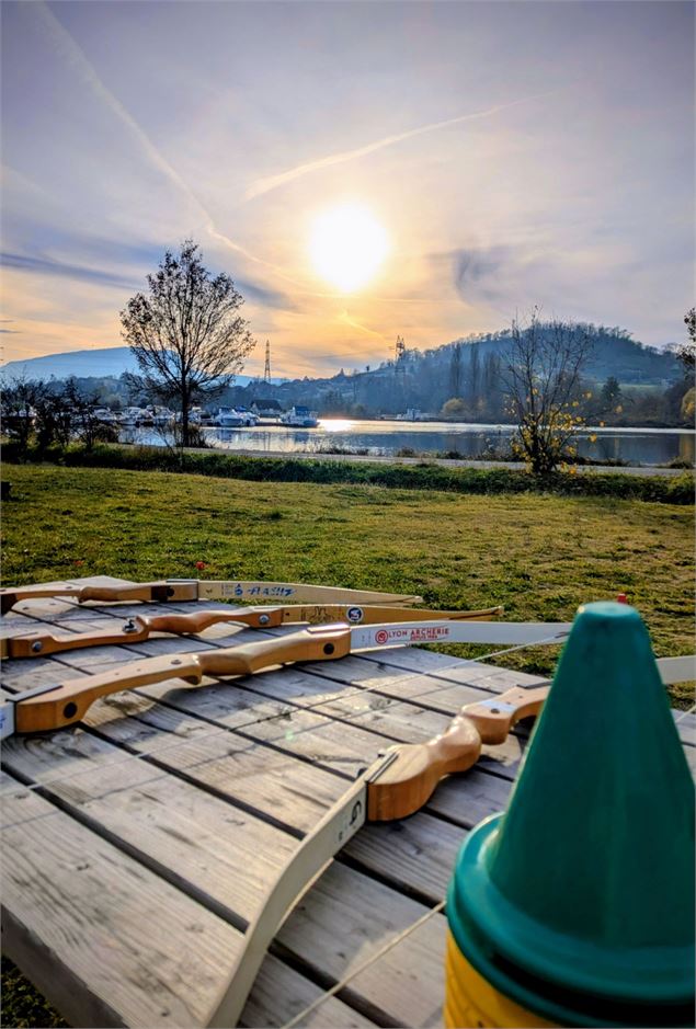 - Les Lodges de la ViaRhôna
