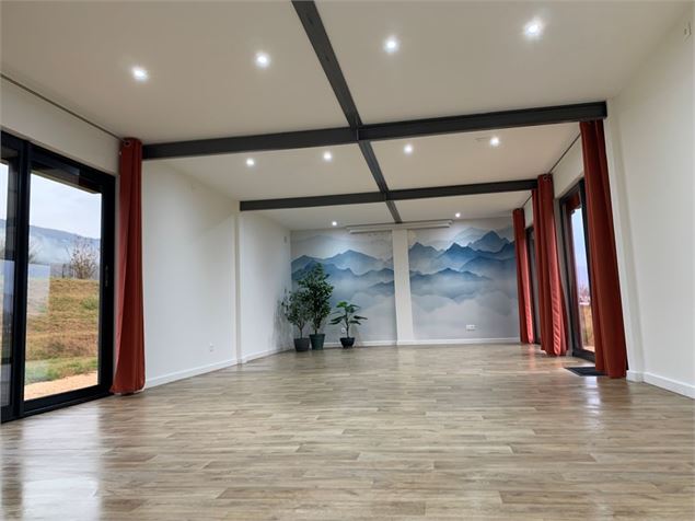 - Les Lodges de la ViaRhôna