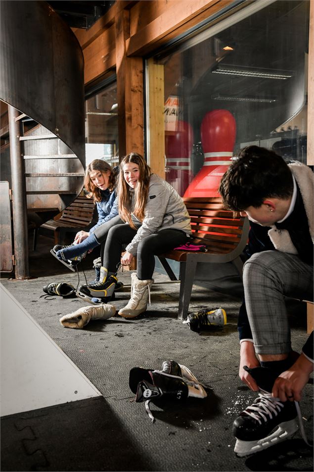Patinoire au Grand-Bornand3 - G. Cobret - Le Grand-Bornand Tourisme