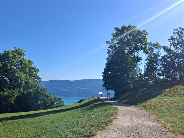 Point de vue - Grand Lac