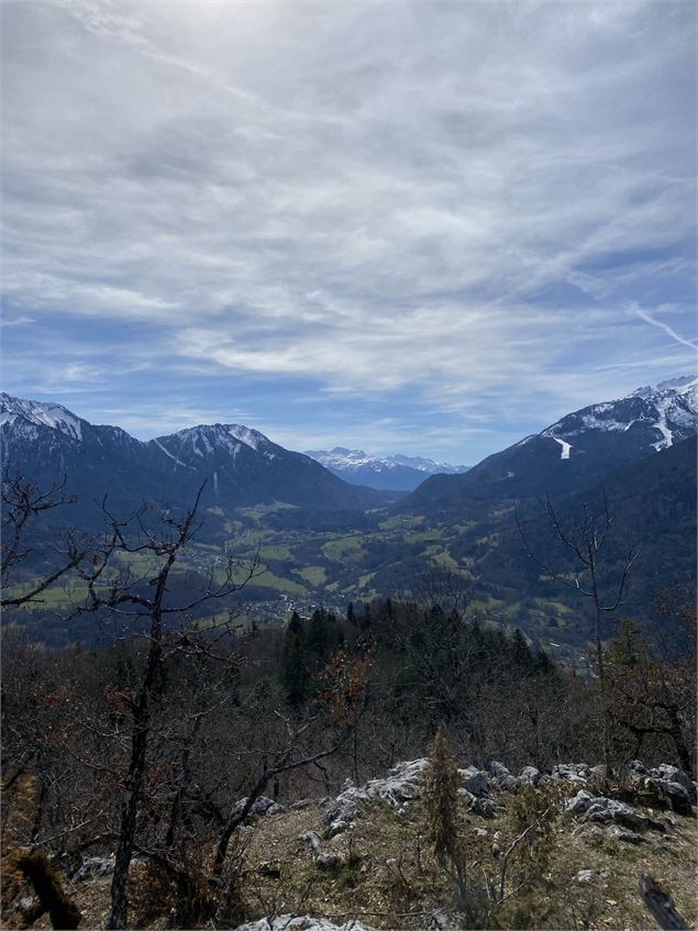 Randonnée pédestre : Boucle au Roc de Viuz (petite boucle)_Saint-Ferréol - OTSLA