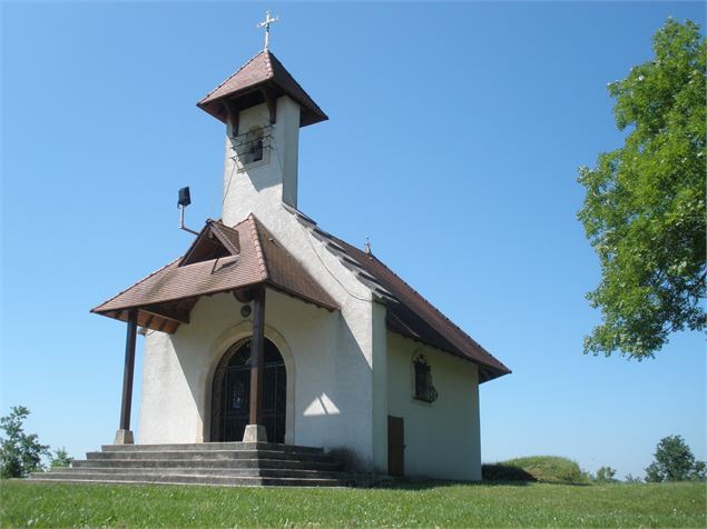 Chapelle sur la Butte de St Romain - Nadine Chevelard