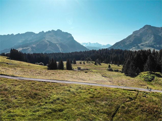 Pointe de Beauregard depuis Manigod_Manigod - OT Manigod