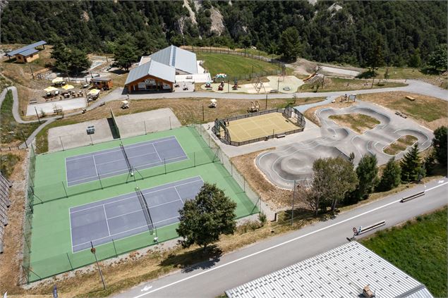 Vue d'ensemble base de loisirs de La Buidonnière à Aussois - Alban Pernet