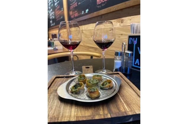 Présentation plat - © Du vin sur la planche
