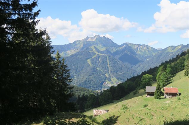 Le Roc d'Enfer - Victor Demilly / Vallée d'Aulps Tourisme