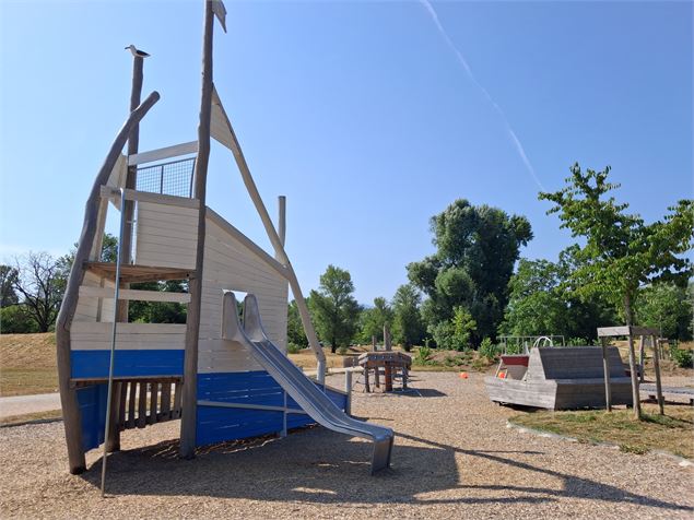 Aire de jeux Croix Verte - Grand Lac