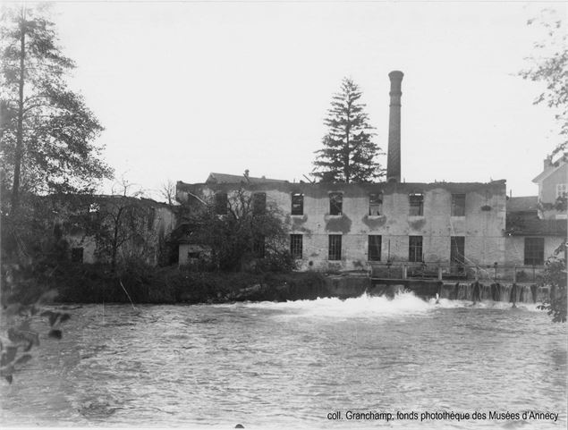 Cartonnerie Aussedat-Mercier à Chevênes après l’incendie en 1930. - Arch. dép. Haute-Savoie. 6 S 59