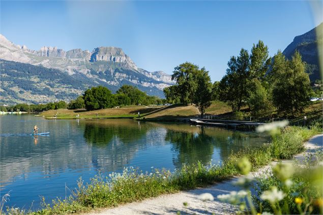 Stand up paddle au Lac de Passy - Arnaud Lesueur