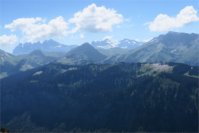 Les Dents du Midi et les monts du Chablais - Victor Demilly / Vallée d'Aulps Tourisme