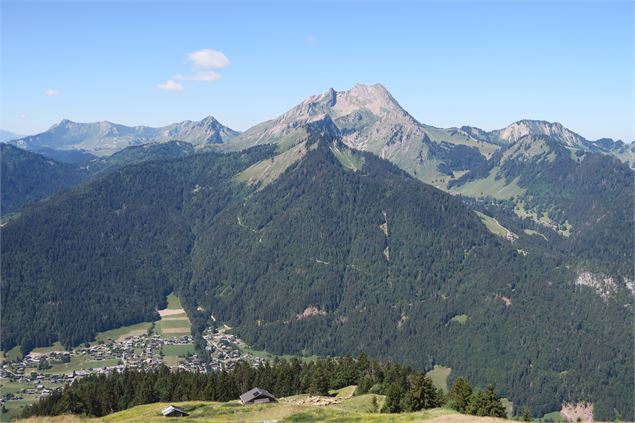 Le Roc d'Enfer - Victor Demilly / Vallée d'Aulps Tourisme