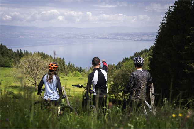 Circuit n°15 Le Mont Bénand - VTT FFC pays d'Evian balcon du Léman - LBM Luc Buffard