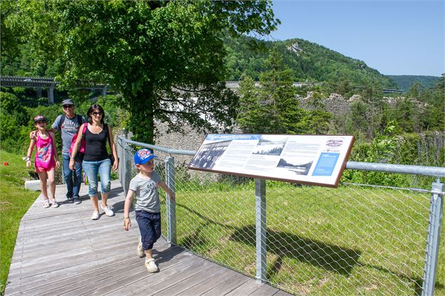 Sentier d'interprétation - TourismeHautBugey_2014_Marc_Chatelain