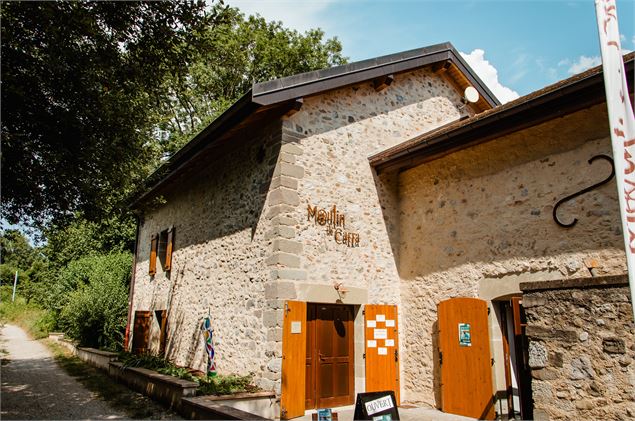 Moulin de Carra_Ville-la-Grand - Brice_Souvansanouk