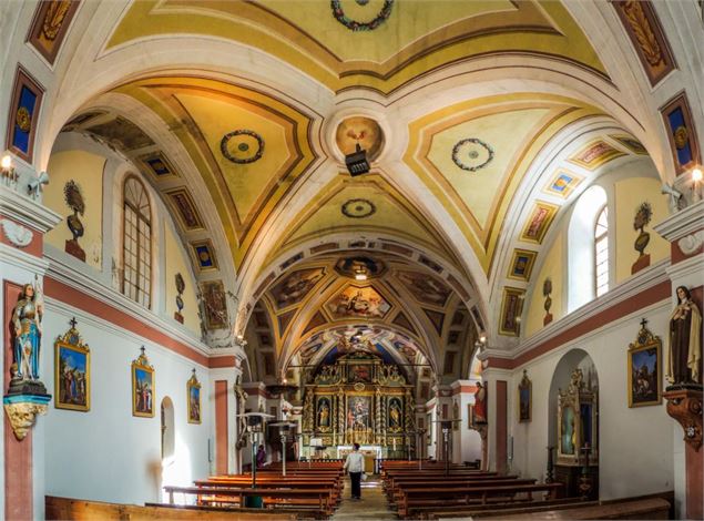 Intérieur Eglise - Eric Axelrad
