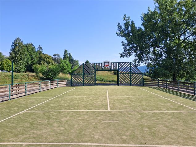 City stade Saint-Pierre-de-Curtille - Grand Lac