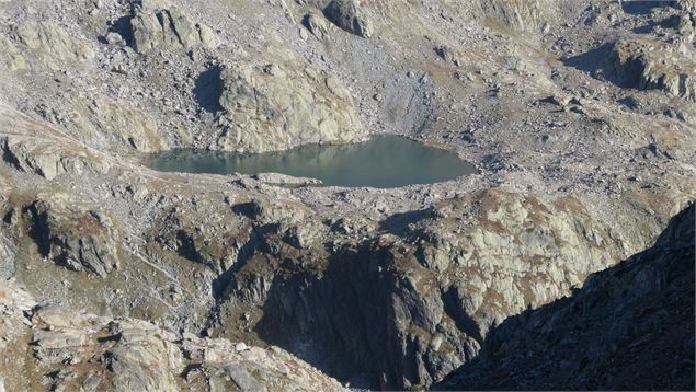 Lac de la Croix vue du col - Altitude Rando - Rocherblanc735