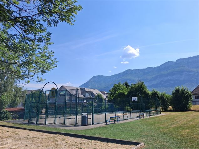 City stade Viviers-du-lac - Grand Lac