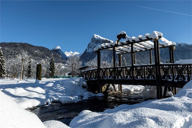 Passerelle du lac aux dames - Christian Martelet