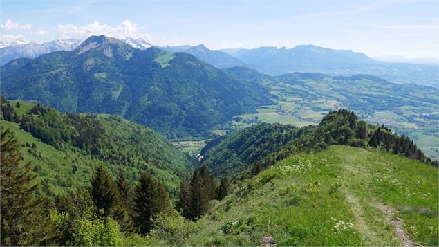 Vue depuis la Pointe des Brasses - M&B Tourisme
