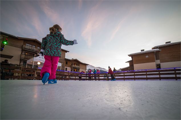 Patinoire animation enfants Aussois