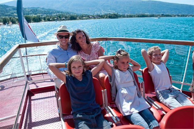 Croisières Pont Supérieur à bord du MS Libellule